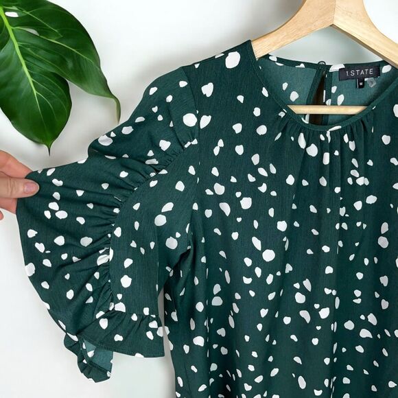 1.STATE Painted Dot Puff Sleeve Top in Forest Green - M | Medium - Picture 7 of 10